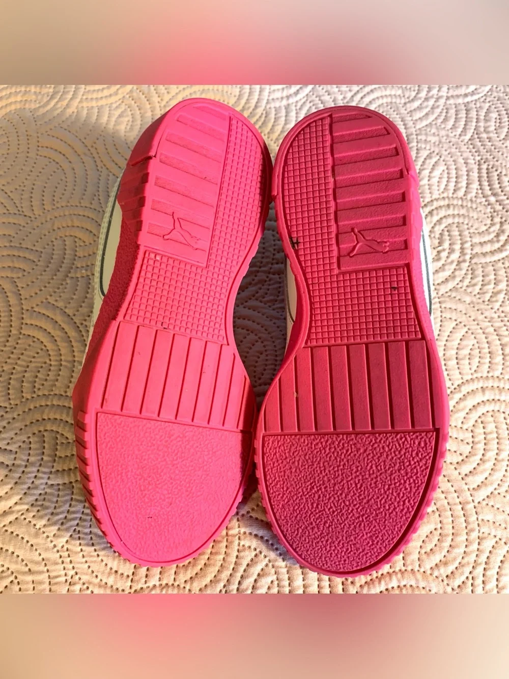 Puma White Sneakers with Hot Pink Platform Sole - Kids Size 3